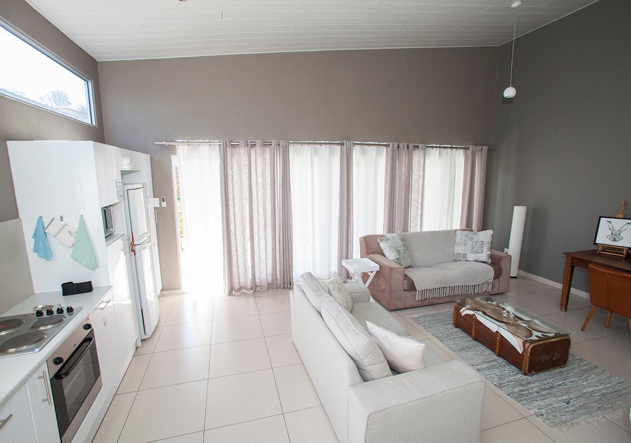 Rnb'S Studio Apartment ويندهوك المظهر الخارجي الصورة